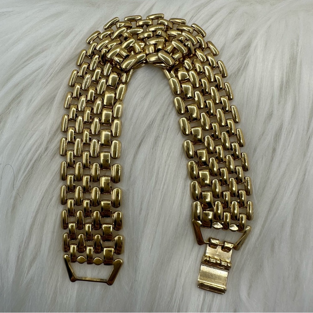 Gold Tone Metal 7.25” Fancy Link Bracelet View 4